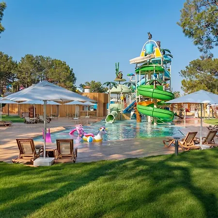 Resort Rixos Sungate - The Land Of Legends Access 5*
