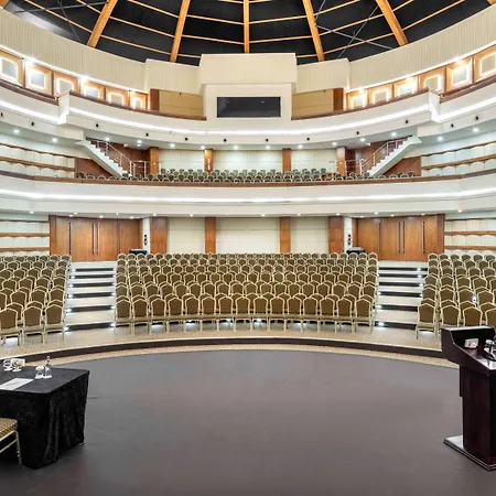 Rixos Sungate - The Land Of Legends Access منتجع