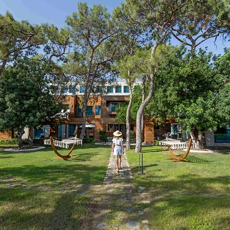 Semesteranläggning (resort) Rixos Sungate - The Land Of Legends Access