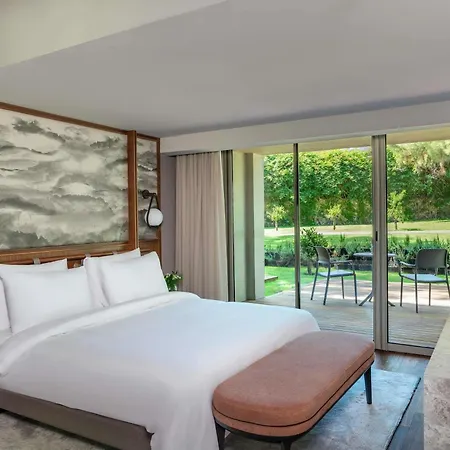 Rixos Sungate - The Land Of Legends Access بيلديبي