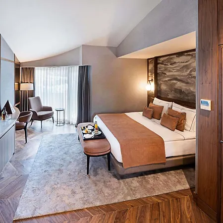 Rixos Sungate - The Land Of Legends Access منتجع