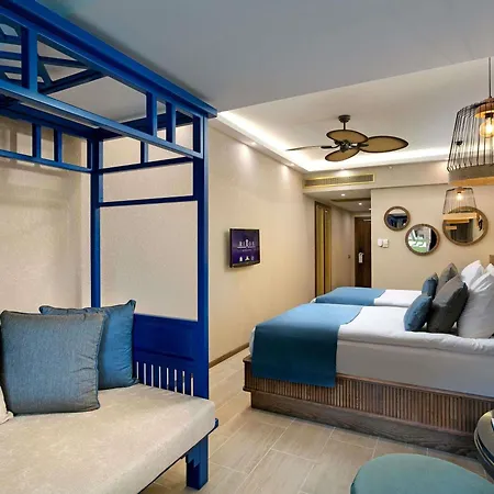 Θέρετρο Rixos Sungate - The Land Of Legends Access