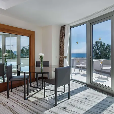 Rixos Sungate - The Land Of Legends Access منتجع بيلديبي